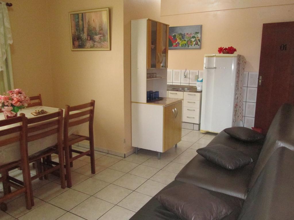 Residencial Dona Vilma Hotel Florianópolis Esterno foto